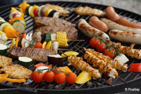 vlees en groeten op barbecue